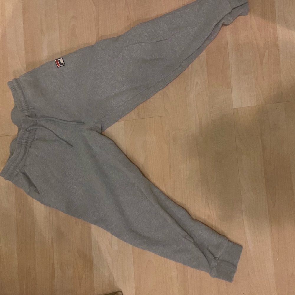 Fila Size Small Grey Sweatpants